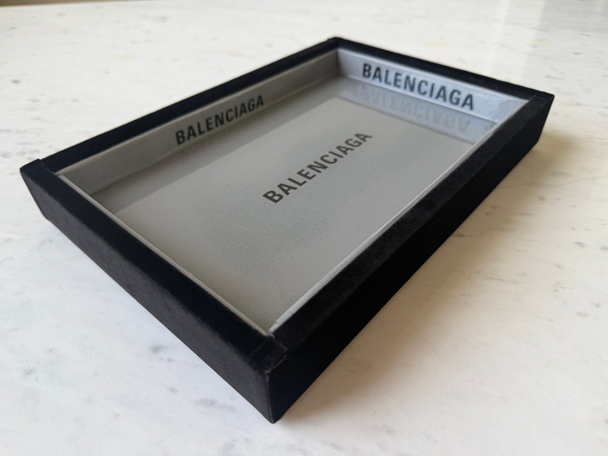 Custom Tray